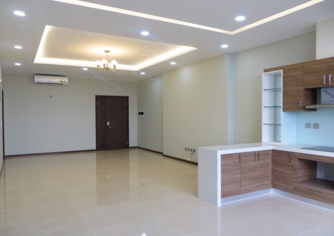 Cho thuê căn hộ Tràng An Complex, 2 phòng ngủ, giá 12 triệu/th. LH: 037.826.0731
