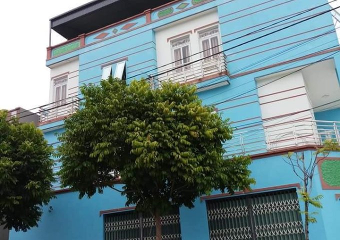 Bán nhà 2 mặt tiền, vị trí trên đường Trần Đại Nghĩa, TP Lai Châu ( gần chợ Đông Phong, bến xe... )