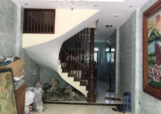 Cho thuê nhà 50m x 5 tầng tại Văn Phú Hà Đông 14tr/tháng LH: 0983477936
