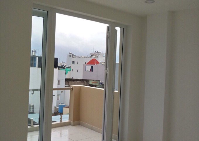 Nhà chính chủ diện tích 4m x 13m, gần chợ Hiệp Thành phường Hiệp Thành Q12. Gía: 2.8 tỷ. LH: 0356669091