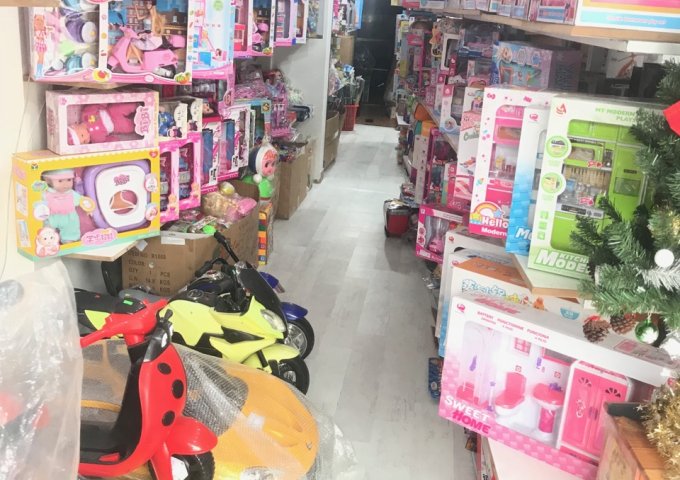 Sang nhượng shop đồ chơi MT đường Phan Văn Trị, Bình Thạnh, giá tốt