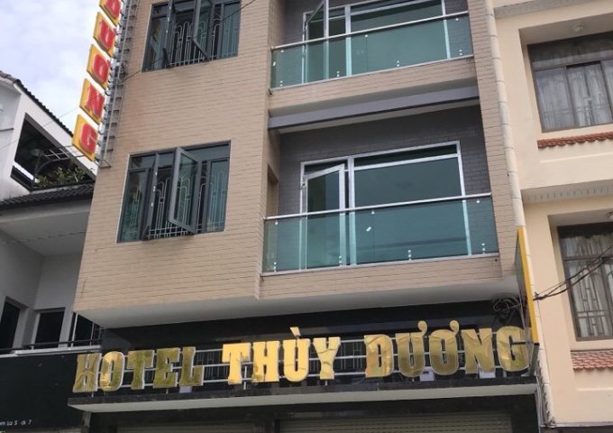 Bán nhà MT Thành Thái, gần bệnh viện Tim, đang cho ngân hàng thuê, giá rẻ nhất con đường này