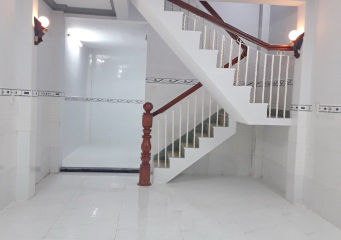 Bán nhà mới đẹp 1 lầu (nở hậu) hẻm 271 Lê Văn Lương phường Tân Quy Quận 7  