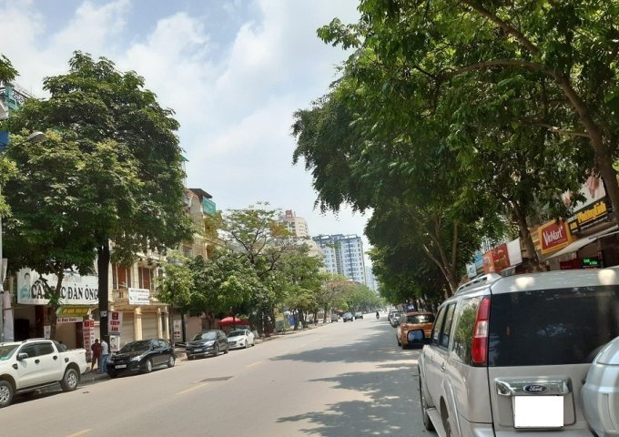 Bán nhà Khu đô thị mới Đại Kim, 60 m2, 4 tầng, mặt tiền 5m, giá 8 tỷ (rẻ nhất khu vực).