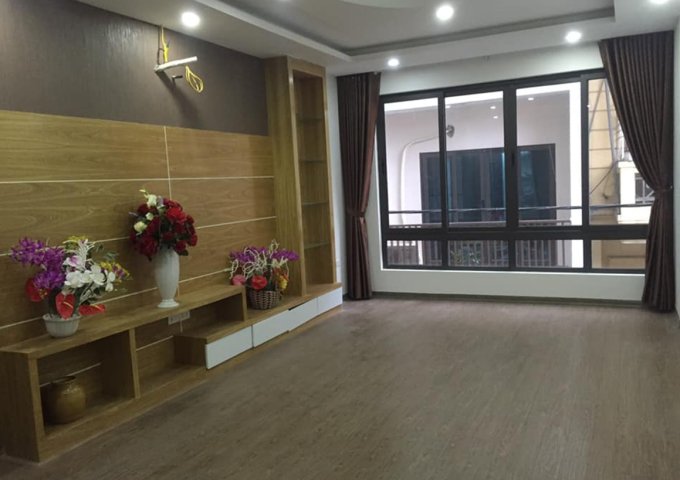 Bán nhà mới xây 5 tầng, Thang máy hiện đại tại Thịnh Quang, Đống Đa, Hà Nội