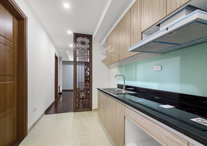 Cho thuê căn hộ chung cư Vinhomes Metropolis 2 PN, 80m2, full đồ, giá 21 triệu/th. LH: 0989862204