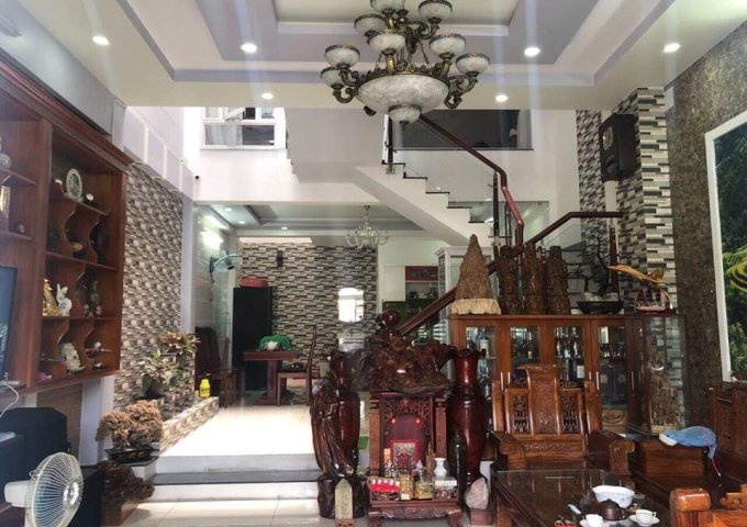 Bán nhà riêng tại Đường Nguyễn Văn Vịnh, Tân Phú,  Hồ Chí Minh diện tích 125m2  giá 19 Tỷ