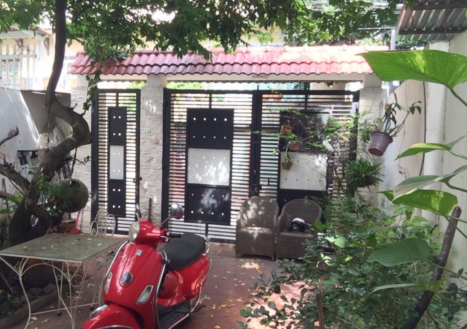Bán nhà đường 385 Tăng Nhơn Phú A, sát ĐH Tài Chính Marketing, 6x20
