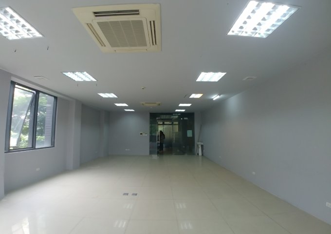 Chính chủ còn trống sàn văn phòng tầng 2,3,4 80m2 cho thuê tại 74 Tây Sơn,Đống Đa,Hà Nội