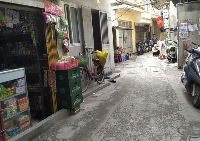 BÁN GẤP! Nhà gần phố Dương Khuê - Hồ Tùng Mậu,KD sầm uất, 47m2,5T, giá 4.35tỷ,cách MP 15m.