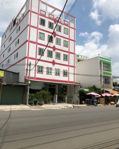 Bán nhà Cấp 4 tiện xây mới với DT 19x39m mặt tiền Lê Quang Định, P1, GV.