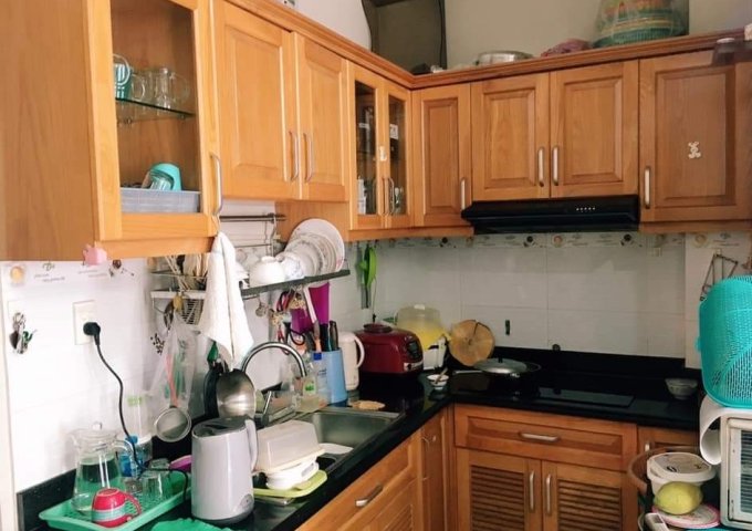 Bán nhà hẻm 4m Nguyễn Ngọc Lộc ngay sát đường 3/2, giá 6.3 tỷ thương lượng