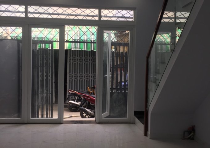 Cho thuê nhà mới xây 3 tầng 150m2 hẻm 1041 Trần Xuân Soạn, p.Tân Hưng, Quận 7