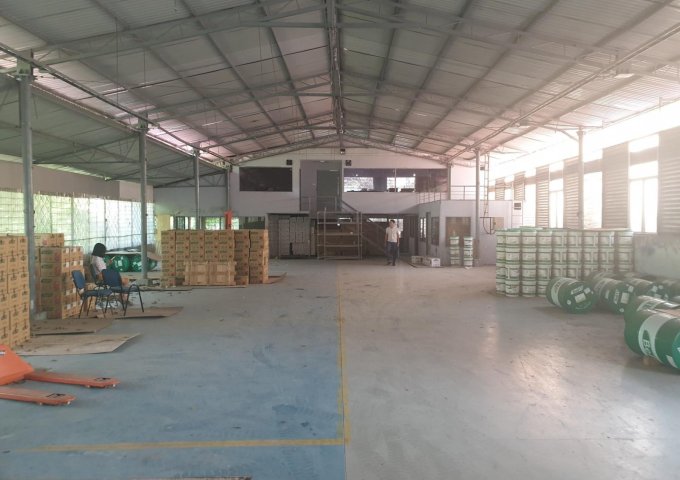 Cho thuê kho xưởng 700m đường Hàm Nghi, Nam Từ Liêm