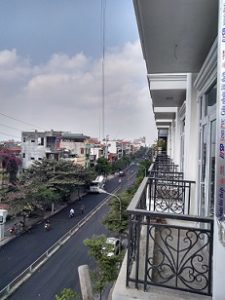 Chính chủ cần bán 1 căn nhà 5 tầng trên phố cổ, 4 căn nhà liền kề và 1 lô góc đất nền tại trung tâm TP Thái Bình