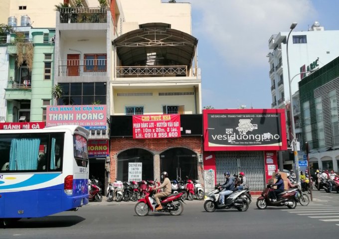Cho thuê nhà mặt tiền đường Phan Đăng Lưu diện tích 6x17m