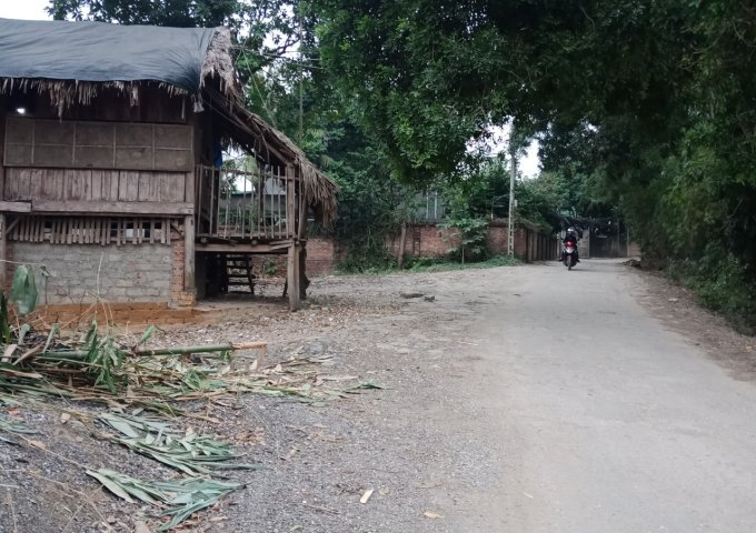 Bán ô đất đẹp khu 11 xã Phú Lộc, gần quốc lộ 2 100m