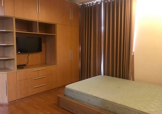 Cần cho thuê gấp CH Phú Hoàng Anh, 3 phòng ngủ, nhà mới, đẹp,  dọn vào ở ngay. LH: 0911422209