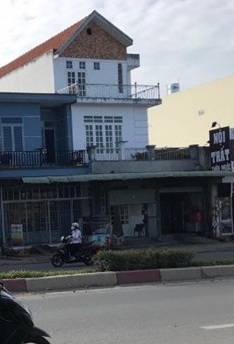 Bán nhà vị trí mặt tiền Lê Văn Việt, Phường Tân Phú, Quận 9.