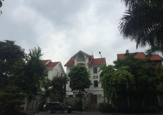 Chính chủ cần bán căn biệt thự đơn lập đẹp nhất khu đô thị Đặng Xá, Gia Lâm. LH: 085.8786.233