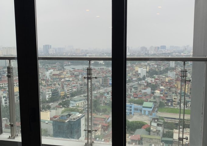 Chính chủ bán căn hộ 4PN, 161m chung cư Sun Ancora Lương Yên. Giá: 8ty