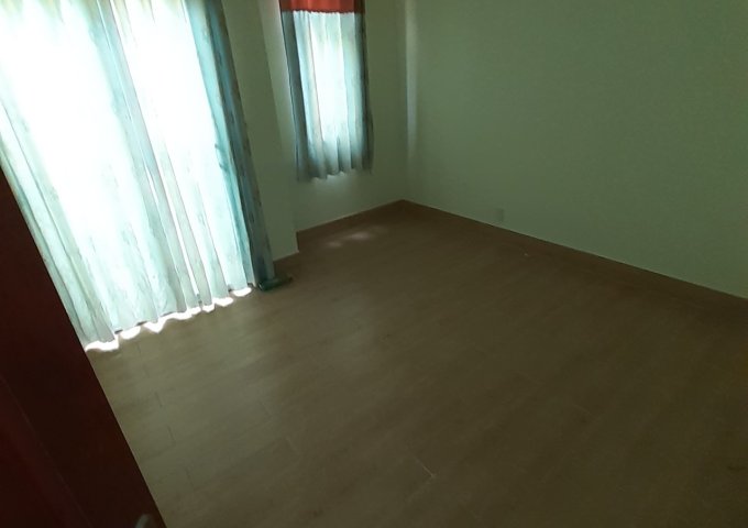 Nhà hẻm 230 phú định q8 1T2L sân thượng giá 3ty750