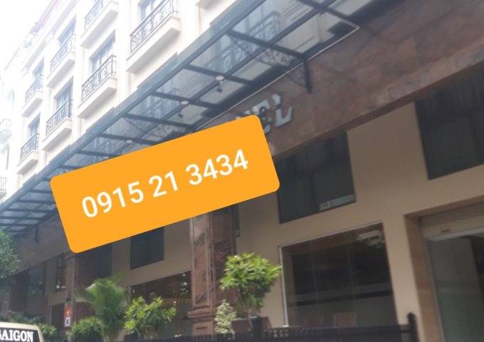 Cần cho thuê khách sạn Kiến Vàng địa chỉ R4-60-61-62, PMH, Quận 7 nhà đẹp nội thất cao cấp LH: 0915213434 PHONG.