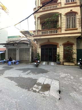 Bán nhà trong khu tập thể số 8 phố Lý Nam Đế, Phường Hàng Mã, Quận Hoàn Kiếm, Hà Nội