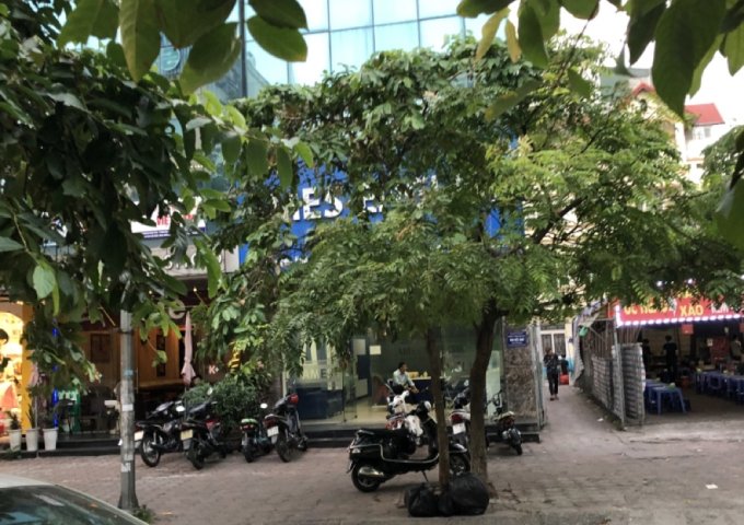 Cho thuê sàn văn phòng 120m2, đường Nguyễn Khánh Toàn, Cầu Giấy, Hà Nội