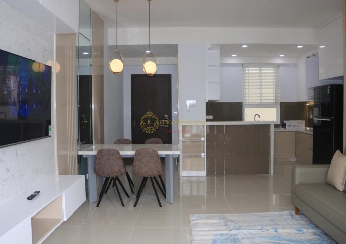 Bán căn hộ quận Phú Nhuận CC Golden Mansion 3 phòng ngủ, 109m2, bán HĐ thuê giá tốt chỉ 4.9 tỷ