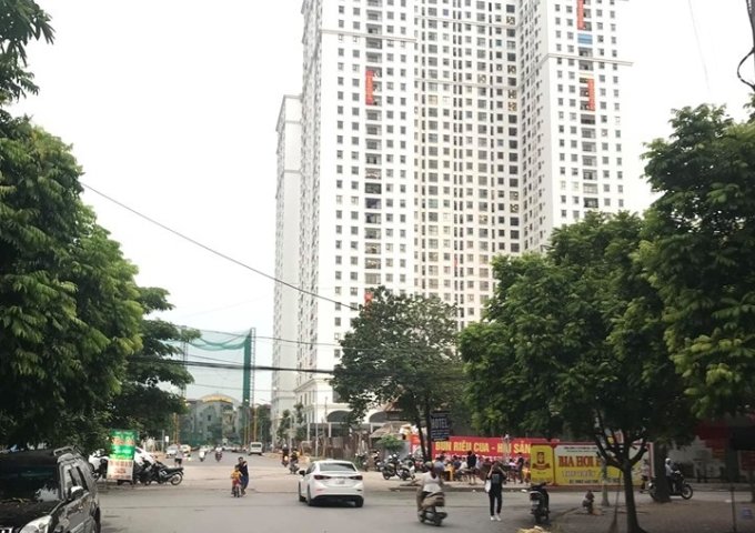 Bán nhà Khu đô thị mới Đại Kim, 58 m2, 5 tầng, vị trí rất đẹp - view Vườn hoa, giá 8.5 tỷ.