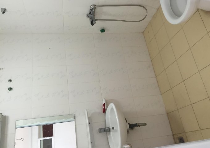 Cho thuê căn hộ chung cư 60 Hoàng Quốc Việt, Cầu Giấy, diện tích 70m2 Đò Cơ Bản 7,5tr LH:0949056368