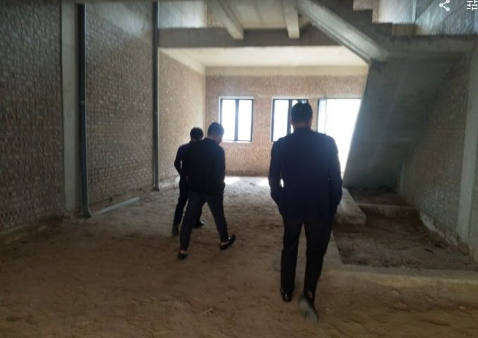 Cho thuê Shophouse Embassy Garden căn LK.A01 vị trí đẹp nhất đường 15m. Ngay mặt đường Nguyễn Văn Huyên.