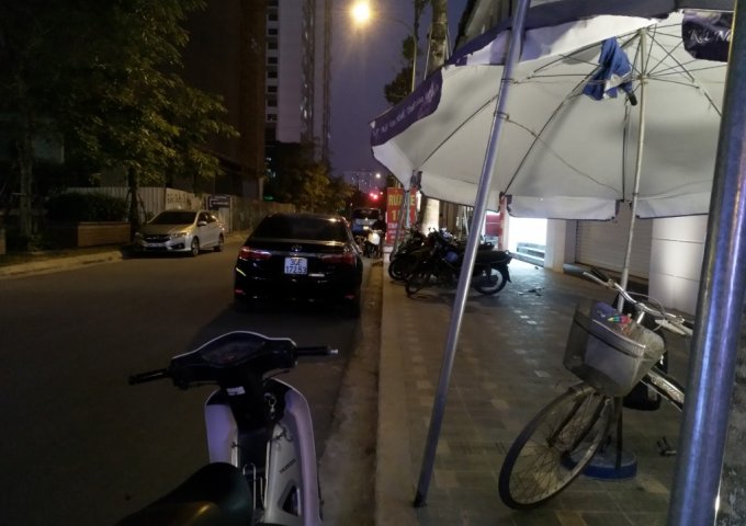 Cho thuê Shophouse Embassy Garden căn LK.A01 vị trí đẹp nhất đường 15m. Ngay mặt đường Nguyễn Văn Huyên.
