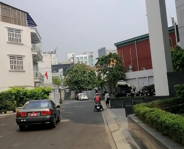 Bán đất 454m2 xây Building hoặc khách sạn khu sân bay Nguyễn Văn Trỗi, Phú Nhuận