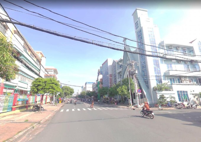 Cho thuê nhà MT Nguyễn Sơn –  Q.Tân Phú - DT:  3.6m x 21m