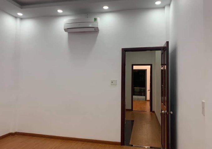 Bán Nhà Bình Chánh sổ hồng riêng , dt 100m2