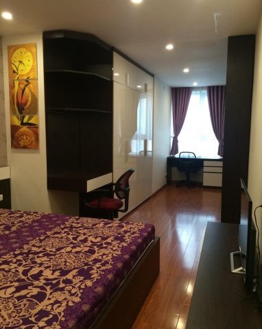 Cho thuê căn hộ chung cư 3PN Golden Land, nội thất cao cấp, giá chỉ 14tr/tháng 0988948583