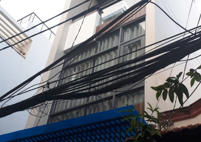 Bán nhà giá rẻ đường Nguyễn Văn Đừng, P6, Q5, DT: 3,65x15m, lầu 3, chỉ hơn 9 tỷ