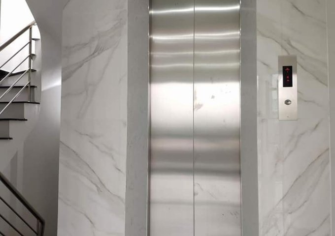 Nhà ngõ phố VĨnh Hồ, tương lai mặt phố mới đẹp. 6 tầng thang máy, nhà mới. 5.4 tỷ