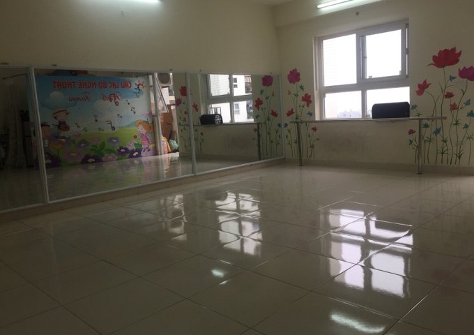 Bán chung cư HH2B phố Gia Thụy Long Biên 92m2 giá chỉ 2,35 tỷ 