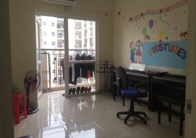 Bán chung cư HH2B phố Gia Thụy Long Biên 92m2 giá chỉ 2,35 tỷ 