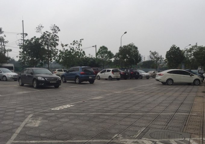 Bán chung cư HH2B phố Gia Thụy Long Biên 92m2 giá chỉ 2,35 tỷ 