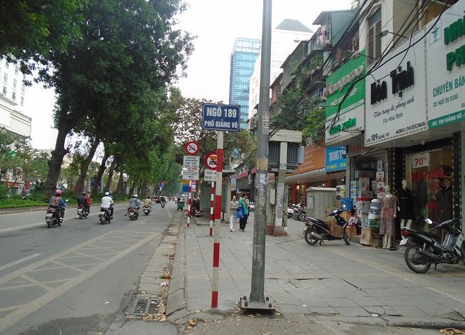 Cho thuê căn hộ khép kín tại ngõ 189 phố Giảng Võ quận Đống Đa, Hà Nội