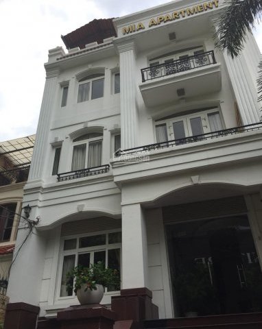 Tôi bán gấp biệt thự Nguyễn Duy Trinh, Quận 2, diện tích đấ t 10x20m, giá 15.3 tỷ, tôi chính chủ LH: 0931275254 Ms. An