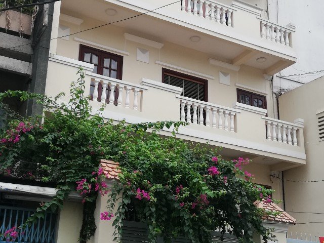 Huỳnh Thiện Lộc 3.5 dài 8 trệt lầu phường Hòa Thạnh Quận Tân Phú