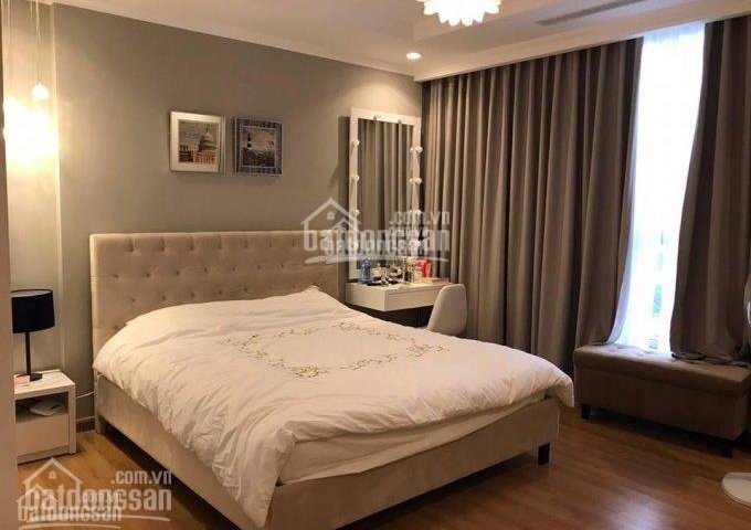 Cần cho thuê căn hộ cao cấp tại 71 Nguyễn Chí Thanh DT 120m2, 3 ngủ full đồ giá 14 tr/th