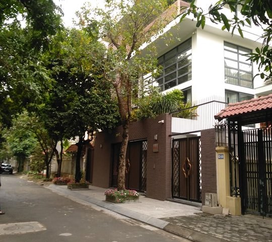  Bán nhà riêng tại Đường Trần Quang Diệu, Đống Đa, Hà Nội diện tích 190m2 giá 29 Tỷ vị tí cách phố thái hà 15 m tiện xây tòa nhà vp công ty