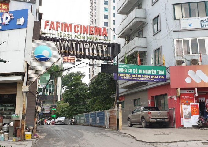 Do có việc công ty giảm 7 tỷ bán gấp Fafilm Nguyễn Trãi 92m2, 5 tầng, thang máy 18 tỷ không có nhà thứ 2