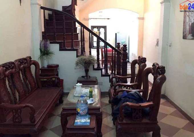 Cần cho thuê nhà số 11 ngõ 219/15 Lâm Du, Bồ Đề, Long Biên, Hà Nội.